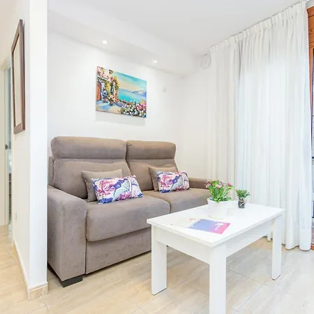 Apartment Apart-rent Av Rhode 1º 2009 *